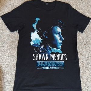 Shawn Mendes illuminate World tour concert T-shirt medium